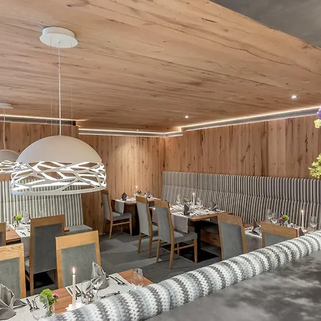 Hotel Tyrolerhof 4*