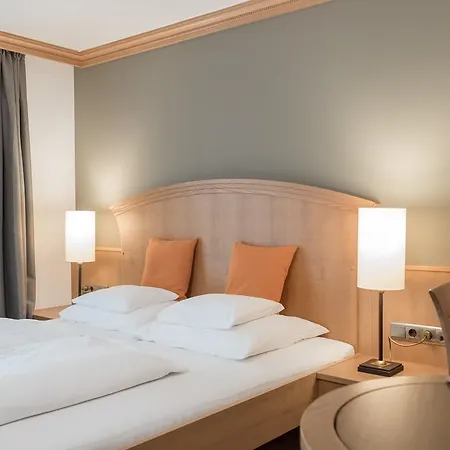 Tyrolerhof Otel Sölden